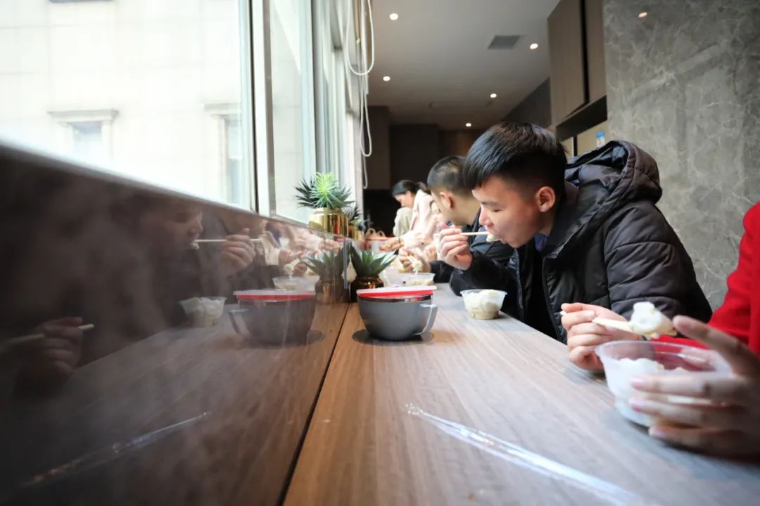 冬至丨溫暖如約而至，平安順遂！